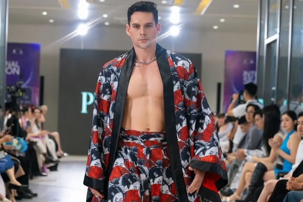 22nd Manhunt International, Kevin Dasom Walks in Vietnam Fashion Show 2024, Showcases Designs by Pitnapat